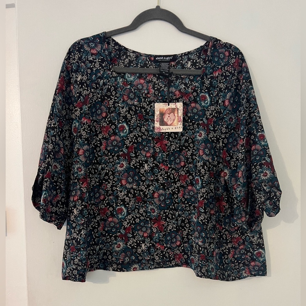 NWT About A Girl Pink and Green Boxy Blouse size XL (A106)